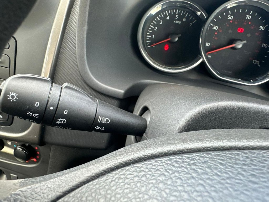 Used Dacia Sandero Stepway 2015 for sale - 77341480: Photo 17