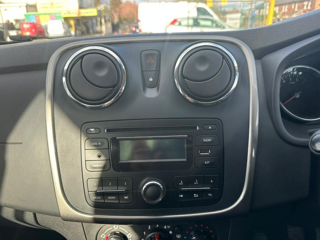 Used Dacia Sandero Stepway 2015 for sale - 77341480: Photo 20