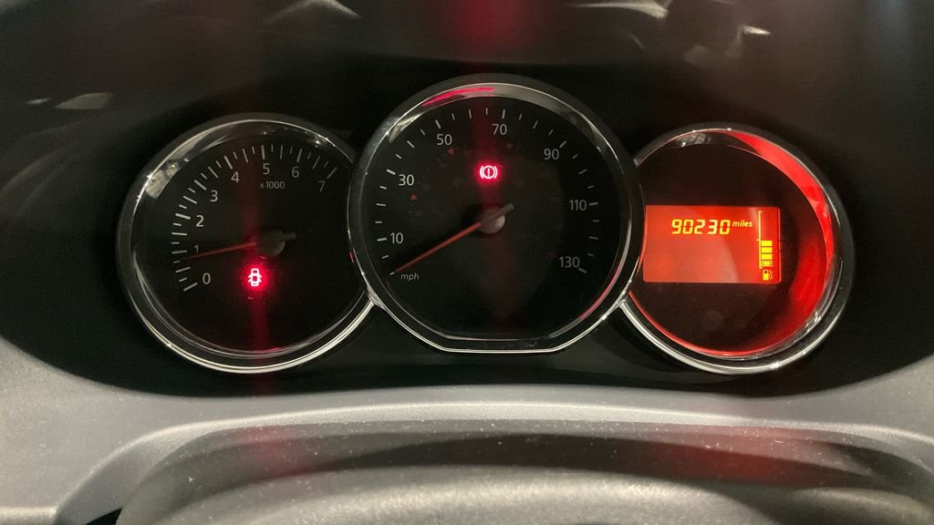 Used Dacia Sandero Stepway 2015 for sale - 77341480: Photo 7