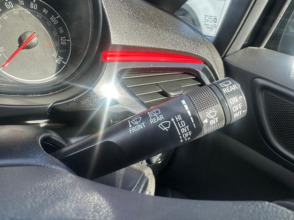 Used Vauxhall Corsa 2017 for sale - 77936911: Photo 4