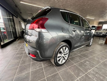 Used Peugeot 3008 2015 for sale - 75566933: Photo