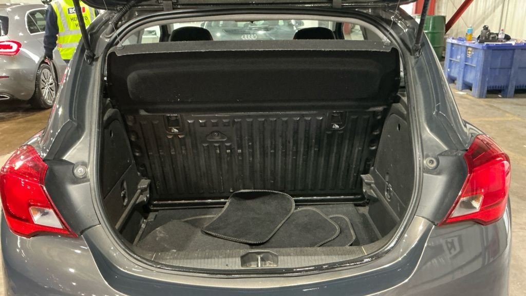 Used Vauxhall Corsa 2015 for sale - 77422324: Photo 11