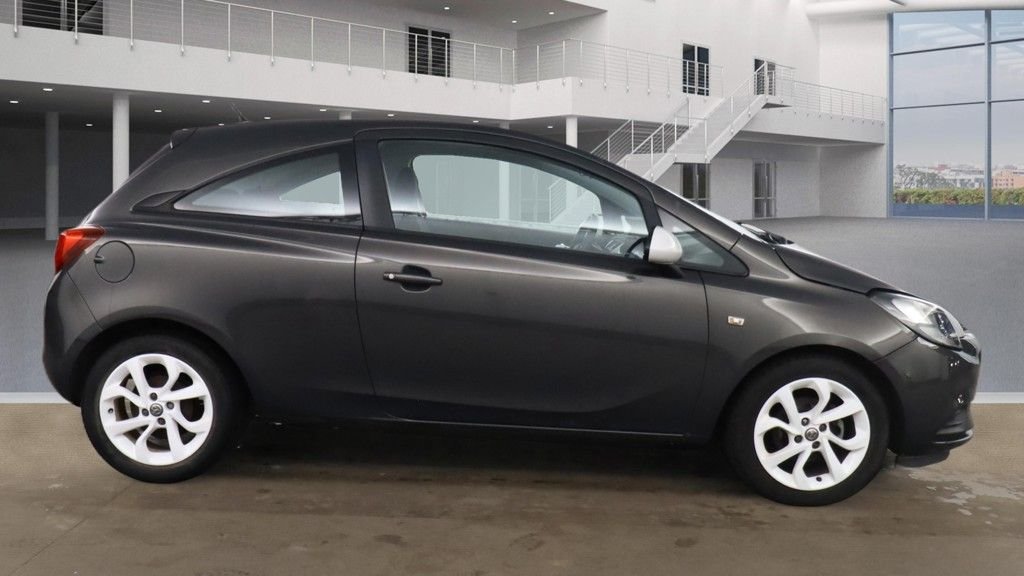 Used Vauxhall Corsa 2015 for sale - 77422324: Photo 2