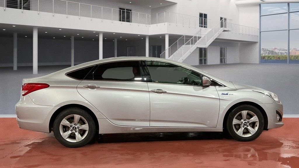 Used Hyundai i40 2015 for sale - 76535816: Photo 2