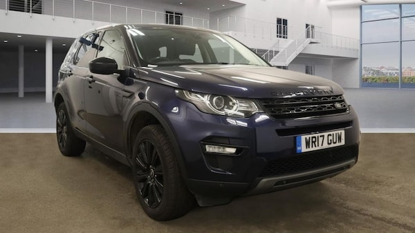 Used Land Rover Discovery Sport 2017 for sale - 76223334: Photo 1