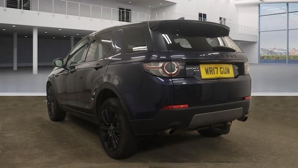 Used Land Rover Discovery Sport 2017 for sale - 76223334: Photo 3