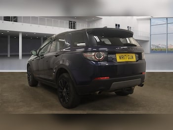 Used Land Rover Discovery Sport 2017 for sale - 76223334: Photo 3