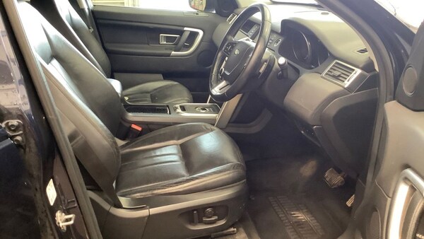 Used Land Rover Discovery Sport 2017 for sale - 76223334: Photo 5
