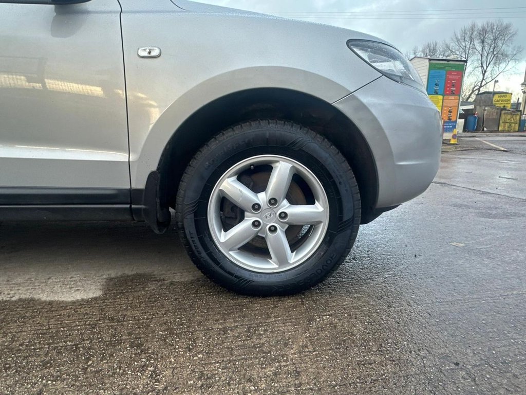 Used Hyundai Santa Fe 2009 for sale - 77936091: Photo 26