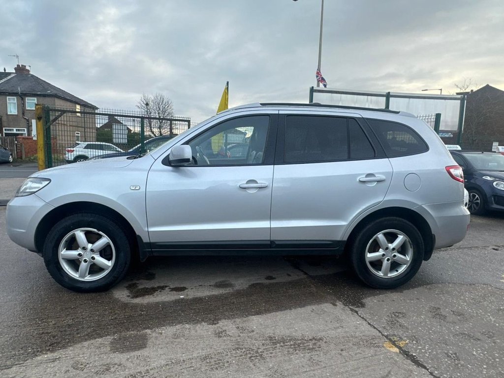 Used Hyundai Santa Fe 2009 for sale - 77936091: Photo 8