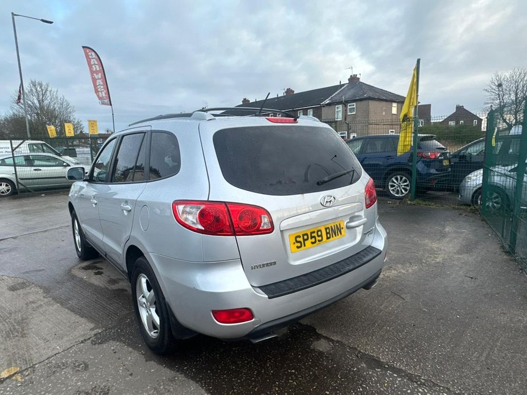 Used Hyundai Santa Fe 2009 for sale - 77936091: Photo 9