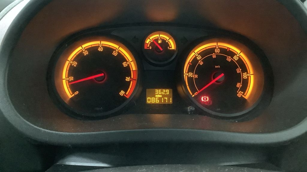 Used Vauxhall Corsa 2012 for sale - 76496395: Photo 10