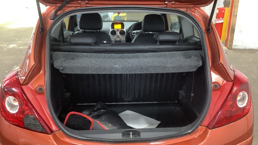 Used Vauxhall Corsa 2012 for sale - 76496395: Photo 7