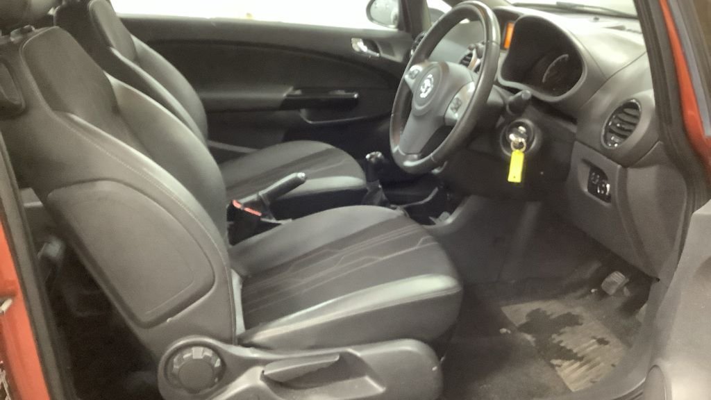 Used Vauxhall Corsa 2012 for sale - 76496395: Photo 9