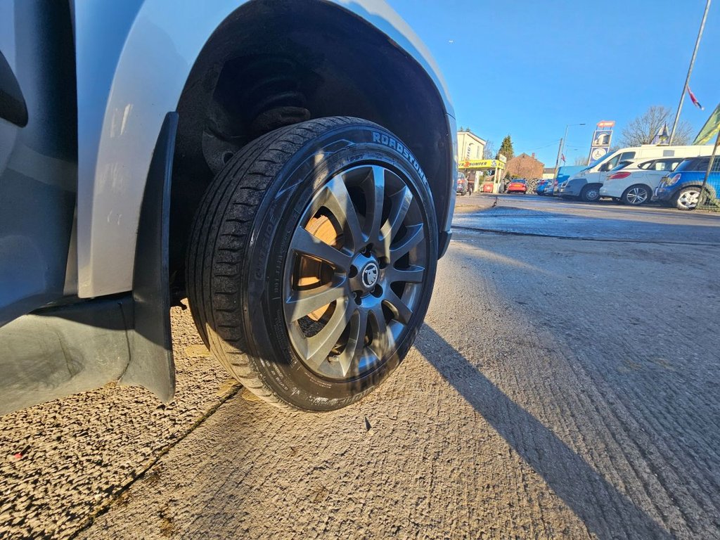 Used Skoda Yeti 2013 for sale - 76820277: Photo 17