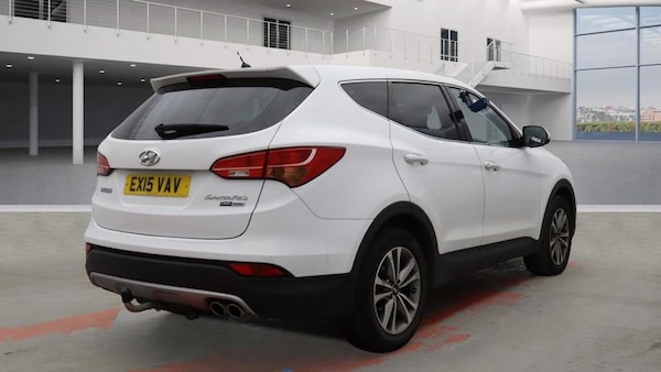 Used Hyundai Santa Fe 2015 for sale - 76223175: Photo 3