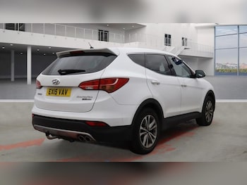 Used Hyundai Santa Fe 2015 for sale - 76223175: Photo 3