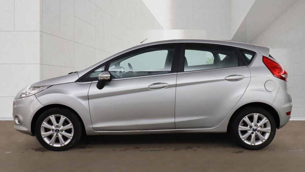 Used Ford Fiesta 2010 for sale - 78181710: Photo 6