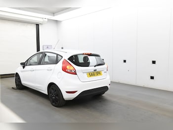 Used Ford Fiesta 2011 for sale - 79050932: Photo