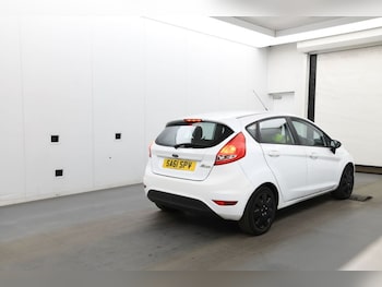 Used Ford Fiesta 2011 for sale - 79050932: Photo