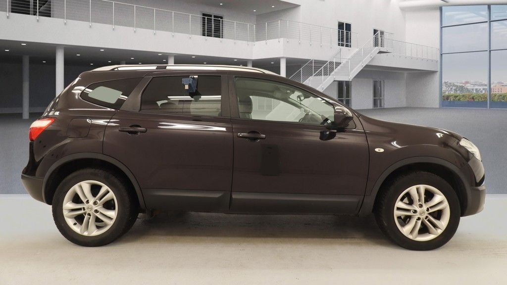 Used Nissan Qashqai+2 2011 for sale - 77369961: Photo 2