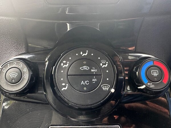 Used Ford Fiesta 2016 for sale - 75631062: Photo 27
