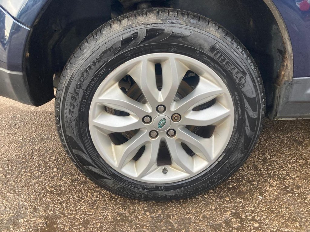 Used Land Rover Freelander 2011 for sale - 77241531: Photo 30