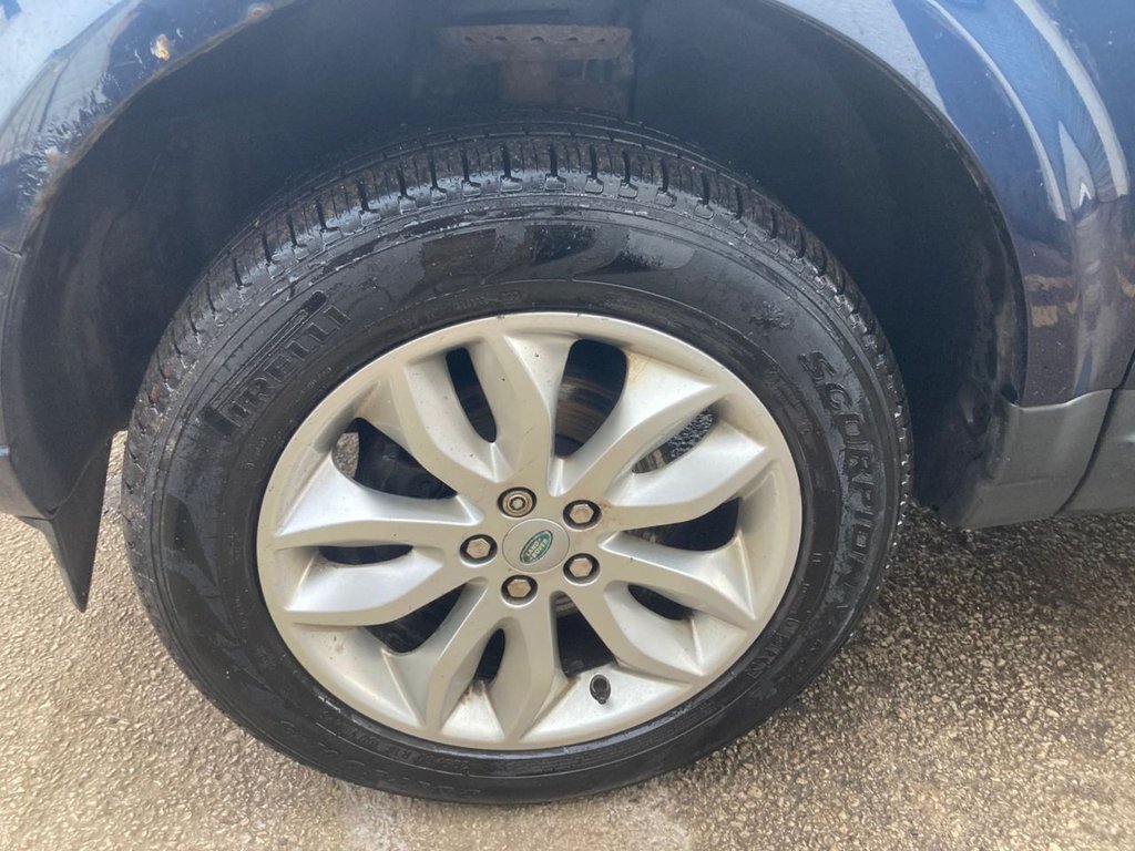 Used Land Rover Freelander 2011 for sale - 77241531: Photo 31