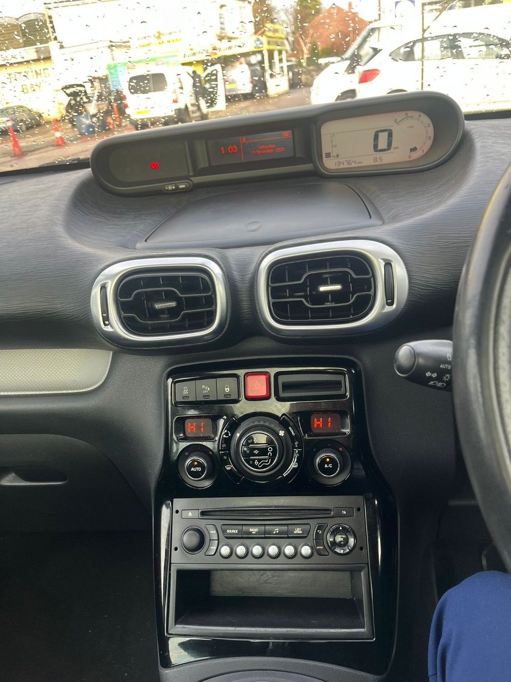 Used Citroen C3 Picasso 2016 for sale - 77132959: Photo 16