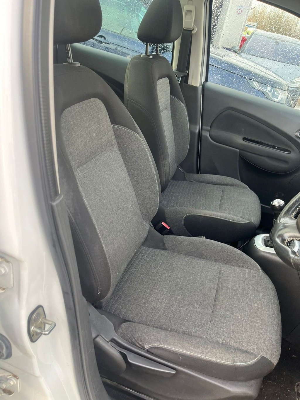 Used Citroen C3 Picasso 2016 for sale - 77132959: Photo 19