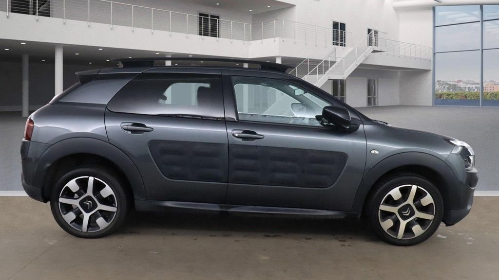 Used Citroen C4 Cactus 2016 for sale - 76376029: Photo 2