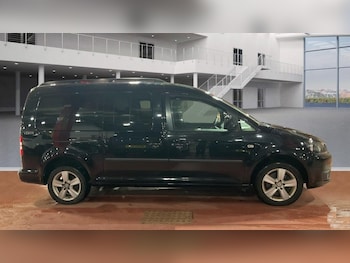 Used Volkswagen Caddy Maxi Life 2014 for sale - 76923655: Photo