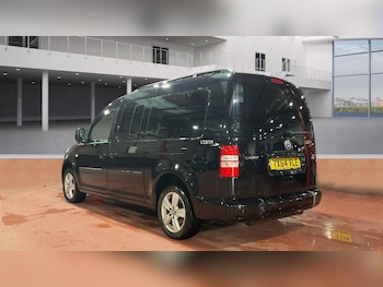 Used Volkswagen Caddy Maxi Life 2014 for sale - 76923655: Photo