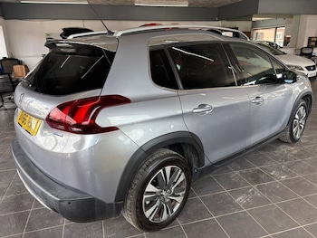 Used Peugeot 2008 2016 for sale - 75566844: Photo