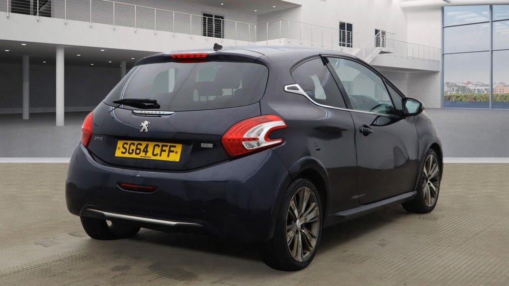 Used Peugeot 208 2014 for sale - 78030764: Photo 5