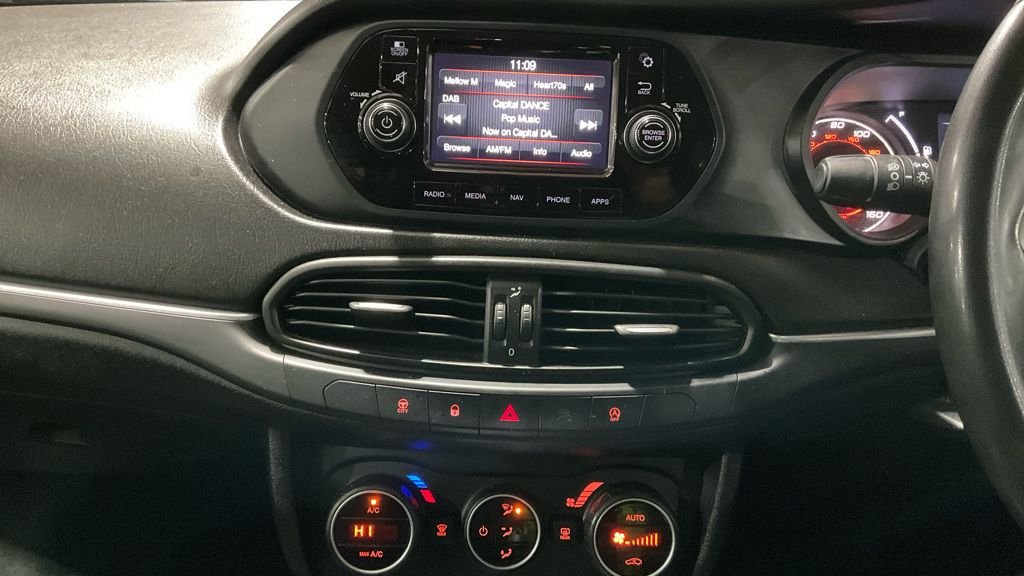 Used Fiat Tipo 2017 for sale - 76604850: Photo 8