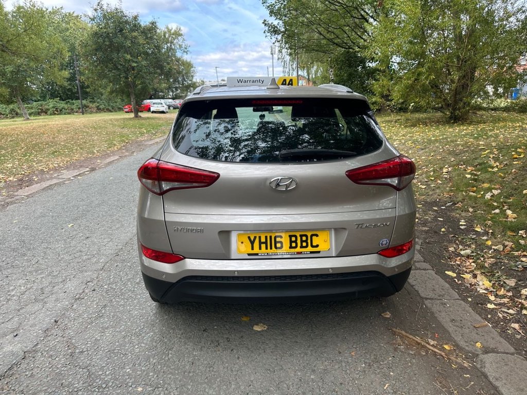 Used Hyundai TUCSON 2016 for sale - 76698378: Photo 4