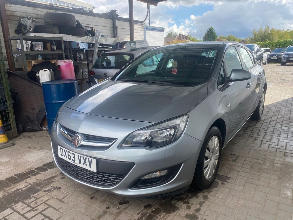 Used Vauxhall Astra 2013 for sale - 76376087: Photo 6