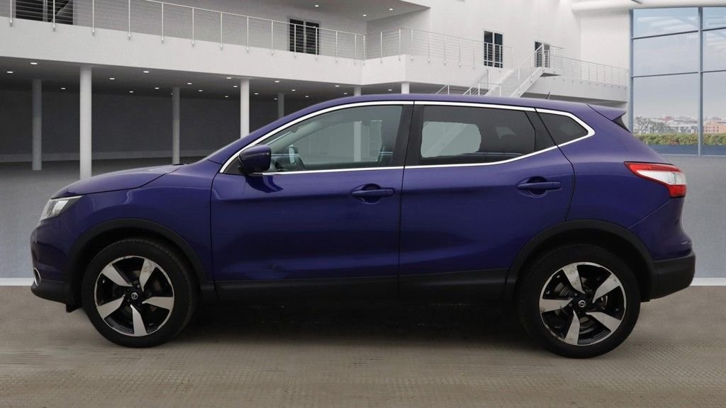 Used Nissan Qashqai 2015 for sale - 77937090: Photo 7