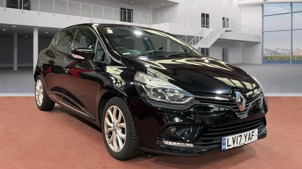 Used Renault Clio 2017 for sale - 76546601: Photo 1
