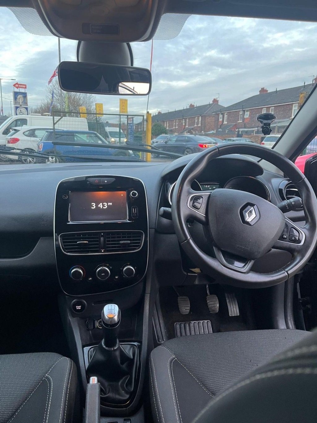 Used Renault Clio 2017 for sale - 76546601: Photo 13