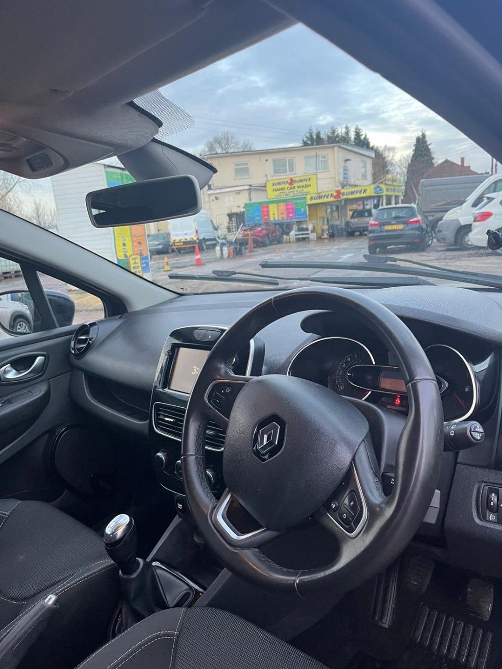 Used Renault Clio 2017 for sale - 76546601: Photo 14