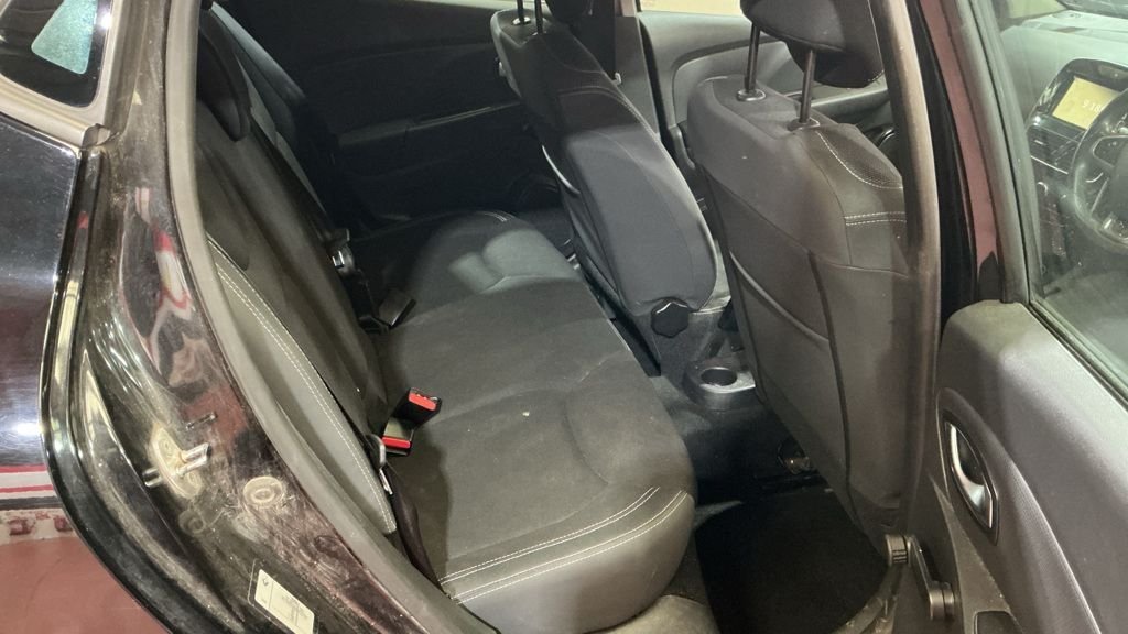 Used Renault Clio 2017 for sale - 76546601: Photo 6