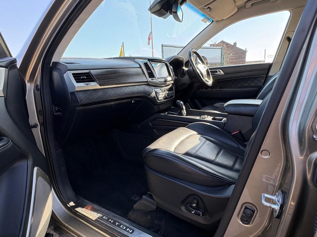 Used Ssangyong Rexton 2019 for sale - 77720047: Photo 12