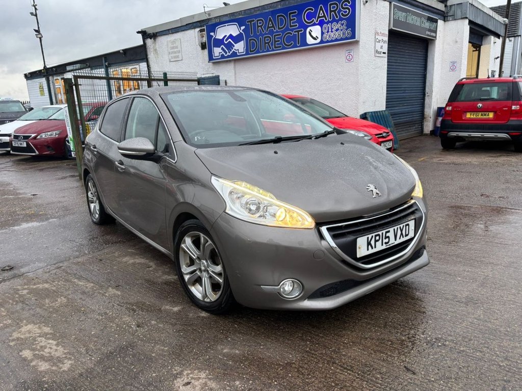 Used Peugeot 208 2015 for sale - 77936212: Photo 2