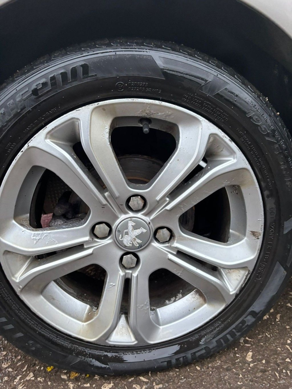 Used Peugeot 208 2015 for sale - 77936212: Photo 24