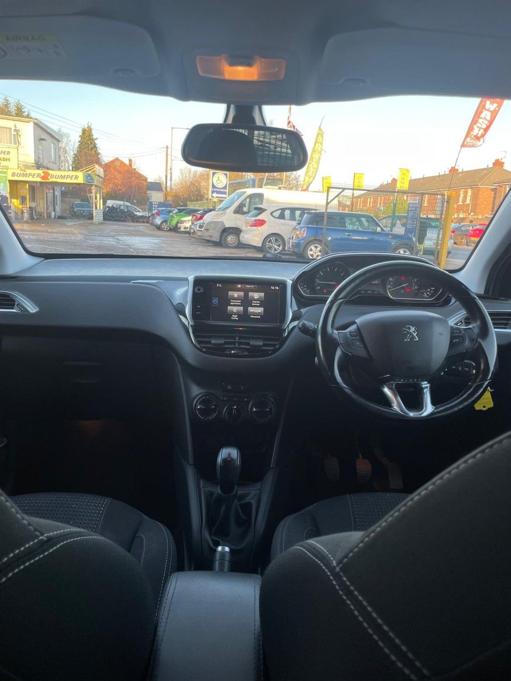 Used Peugeot 208 2016 for sale - 76496776: Photo 16