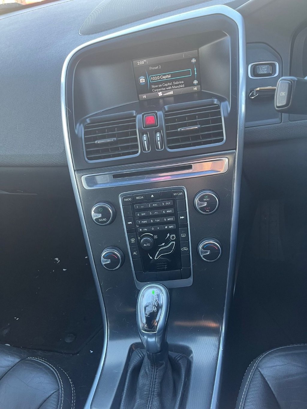 Used Volvo XC60 2013 for sale - 76923653: Photo 11