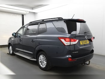 Used Ssangyong Turismo 2015 for sale - 78382420: Photo