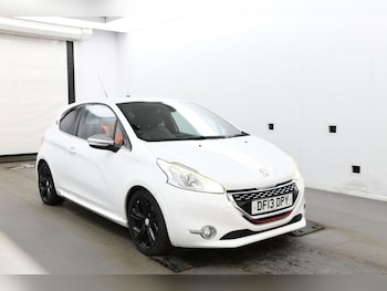 Used Peugeot 208 2013 for sale - 78382412: Photo
